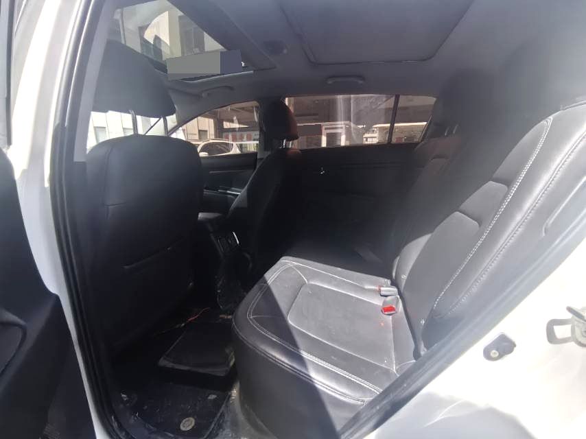 Kia Sportage 2.0L Automatic 2WD GLS