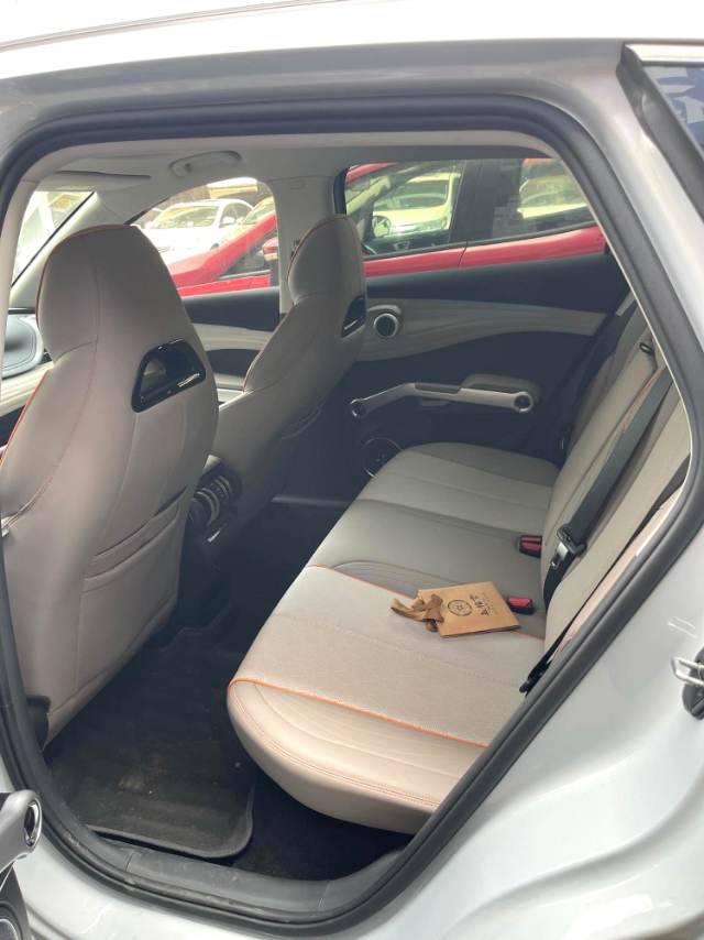 BYD PLUS 430KM