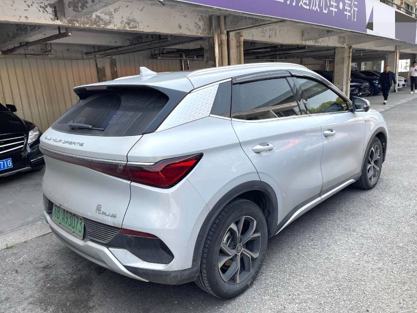 BYD PLUS 430KM