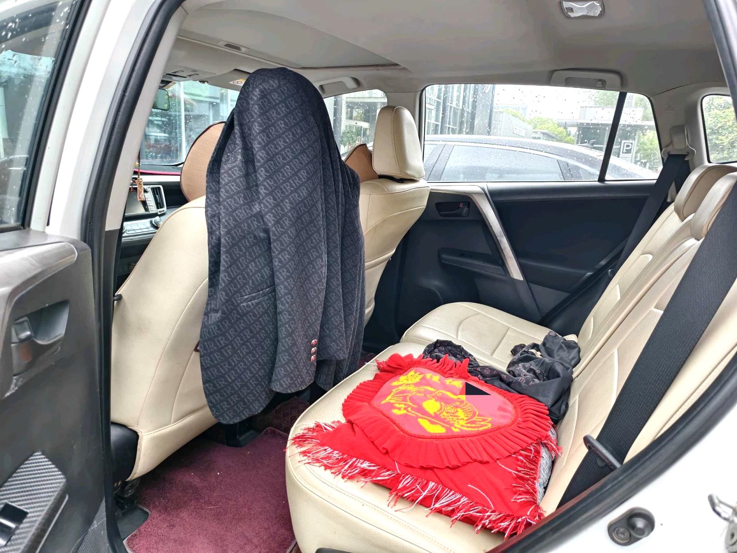 Toyota RAV 4 2.0L CVT 2WD