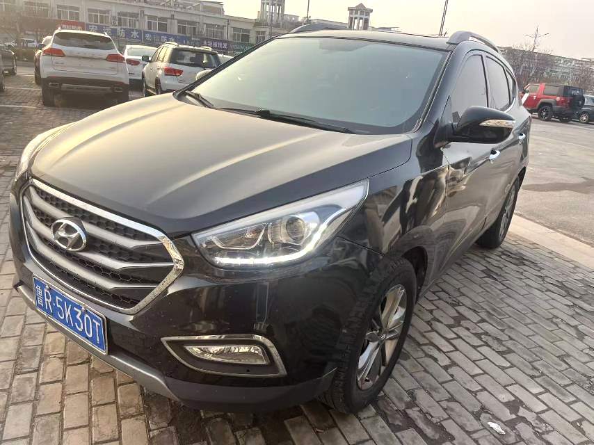 Hyundai Hyundai ix 35 2.0L Automatic2WD GLS V