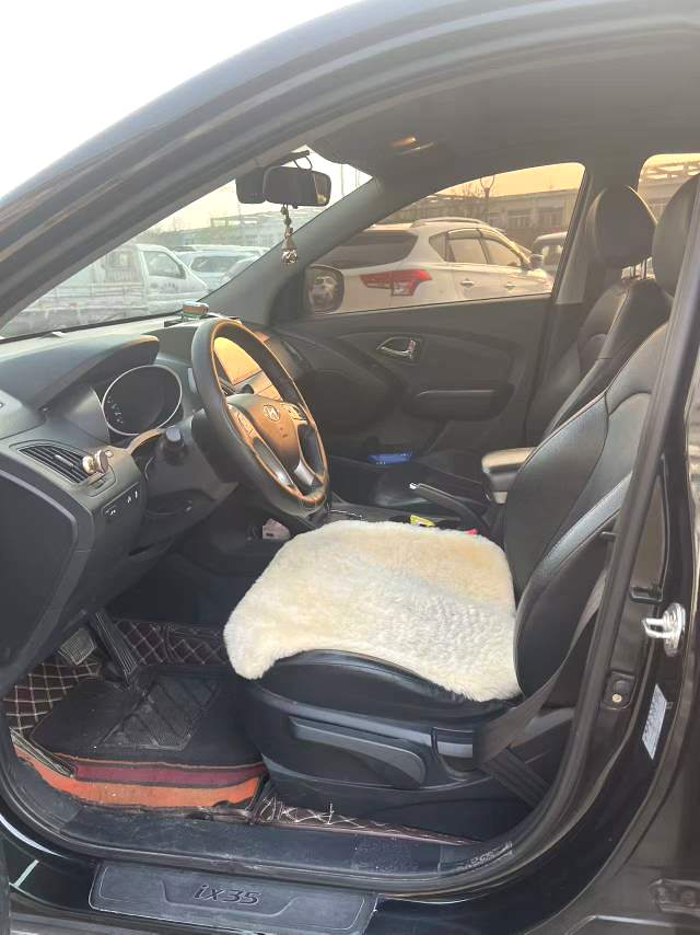 Hyundai ix 35 2,0 л, АКПП, 2WD, GLS V