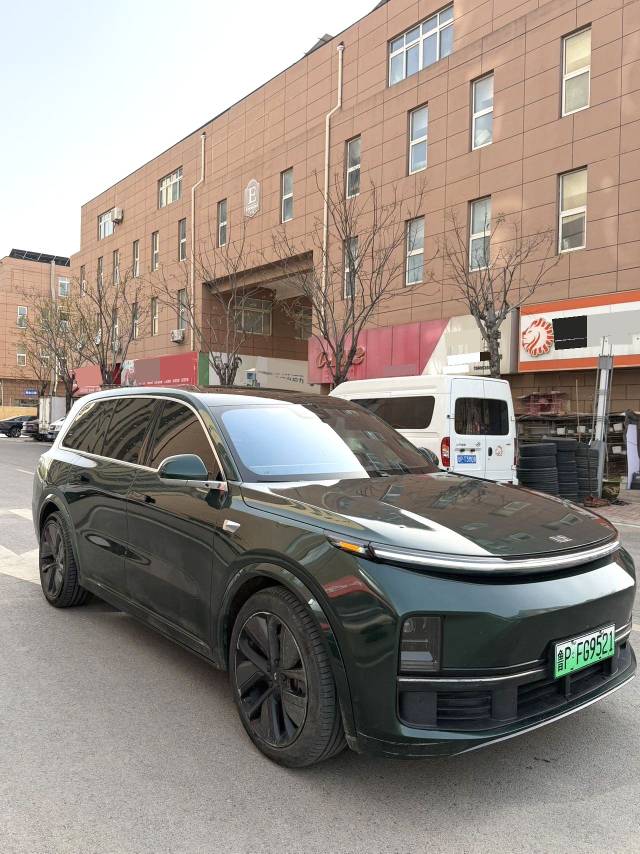 Li Auto L (Liter) 9 Pro
