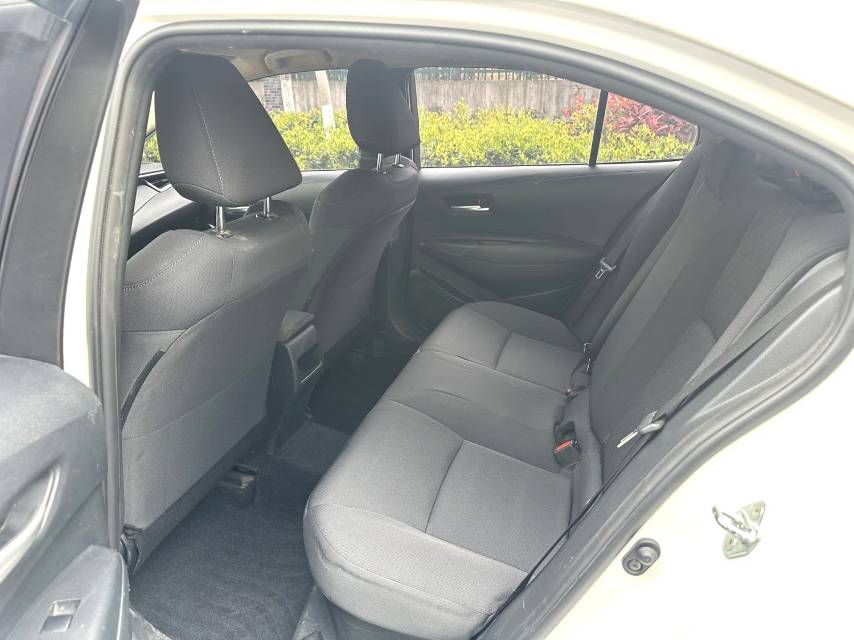 卡罗拉 Model Year 双擎 1.8L E CVT 先锋版