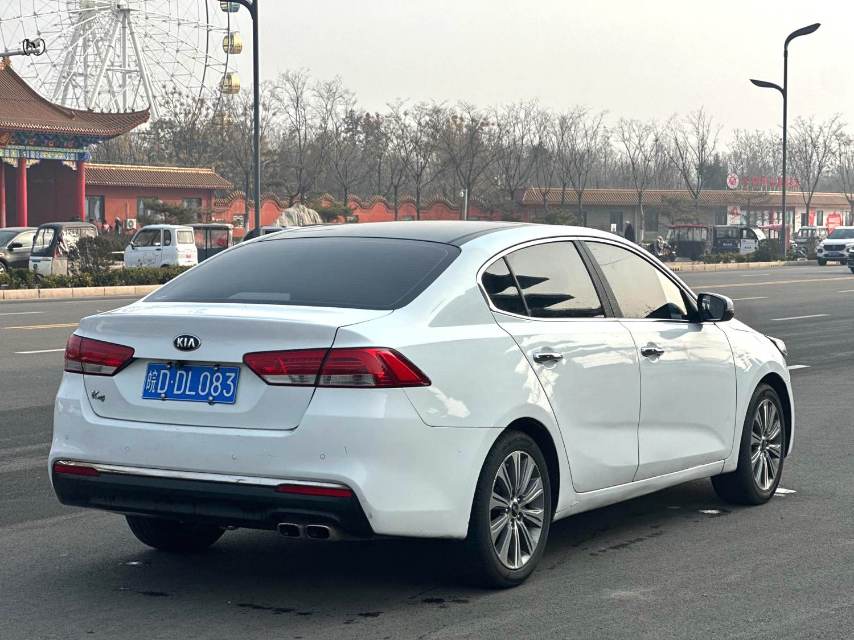 Kia K 4 1.8L Automatic LUX