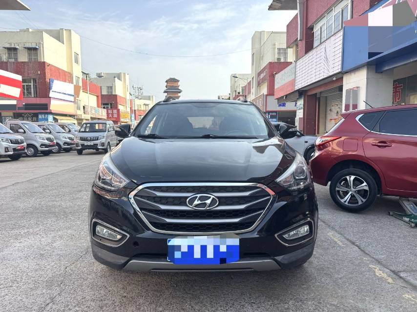 北京现代 ix 35 Model Year 2.0L 自动两驱舒适型 国 V