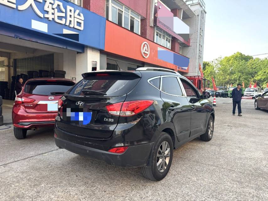 北京现代 ix 35 Model Year 2.0L 自动两驱舒适型 国 V