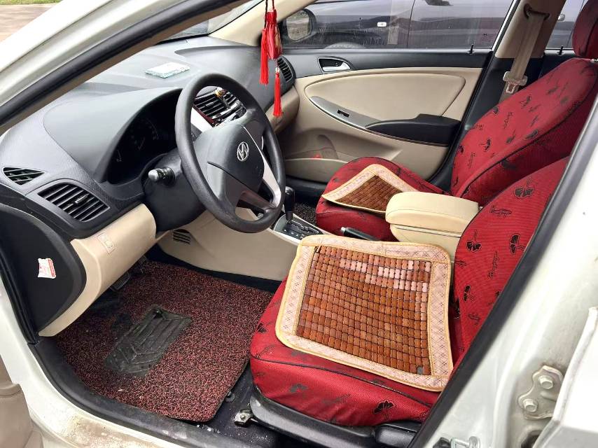 Hyundai 1.4L Automatic GLS