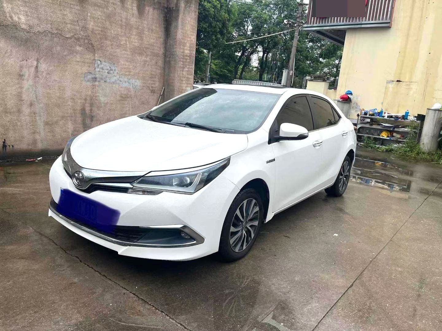 Toyota Corolla Hybrid 1.8L E CVT