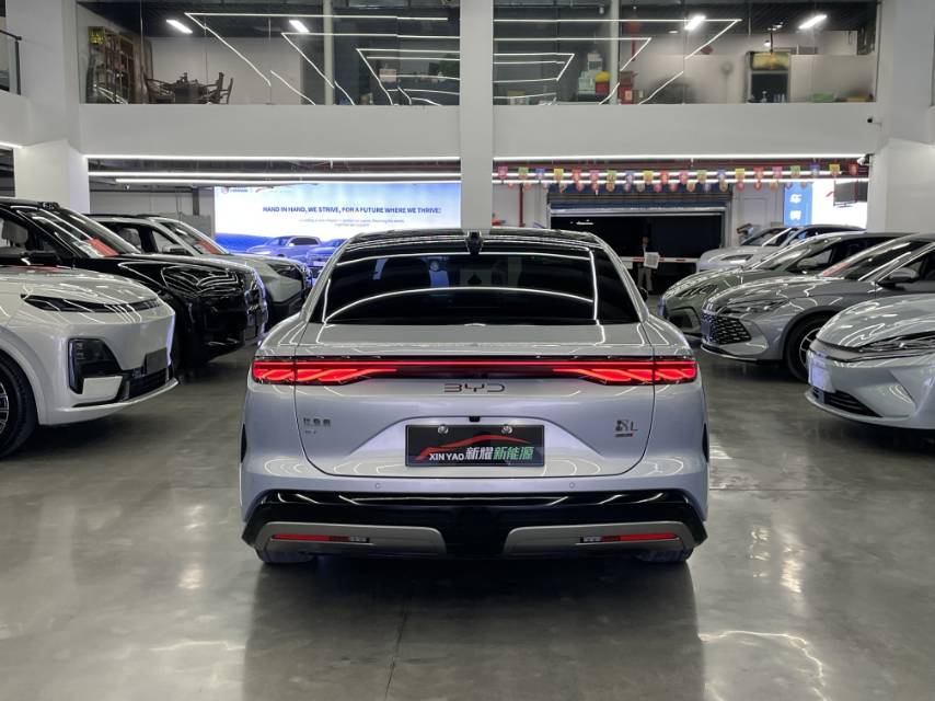汉 L (Liter) Model Year Electric Vehicle 四驱激光雷达旗舰型