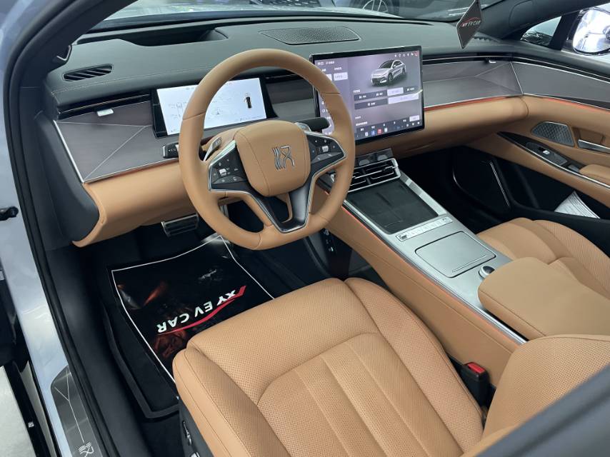汉 L (Liter) Model Year Electric Vehicle 四驱激光雷达旗舰型
