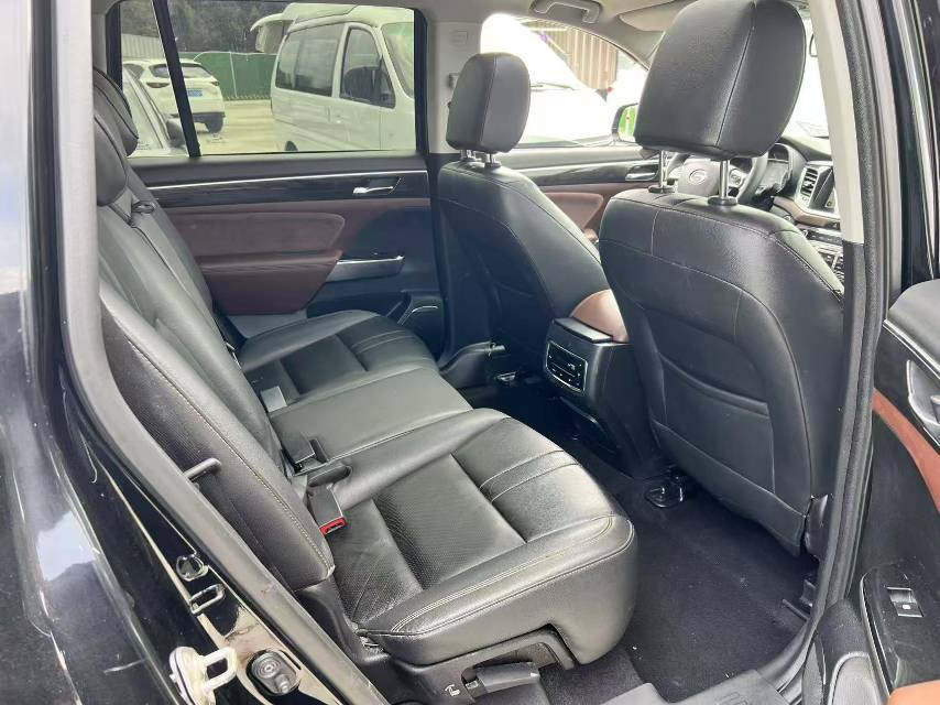 GAC Trumpchi GS 8 320T 2WD
