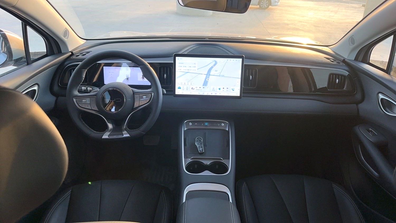 海狮 05 Electric Vehicle Model Year 520KM 智航版