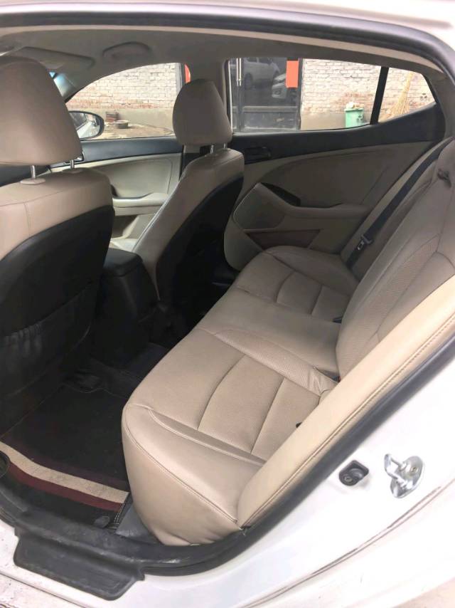 Kia K 5 Model Year 2.0L Automatic GL