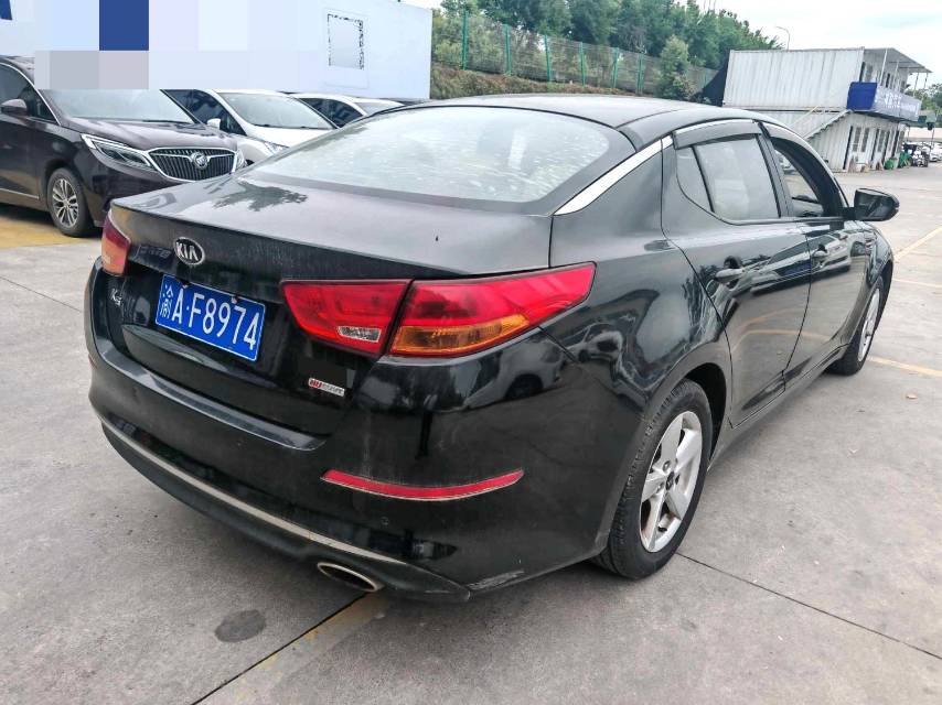 Kia K 5 2.0L Automatic GL