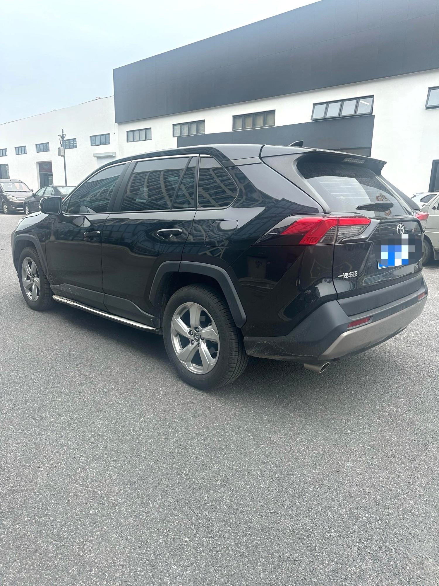 RAV 4 荣放 Model Year 2.0L CVT 两驱风尚 PLUS Version