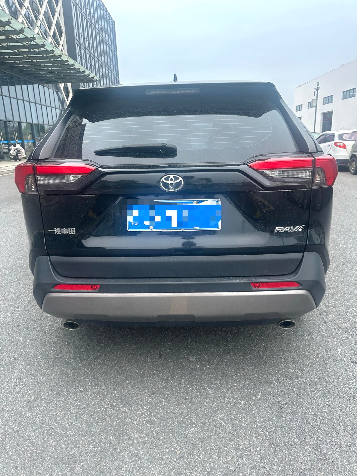RAV 4 荣放 Model Year 2.0L CVT 两驱风尚 PLUS Version