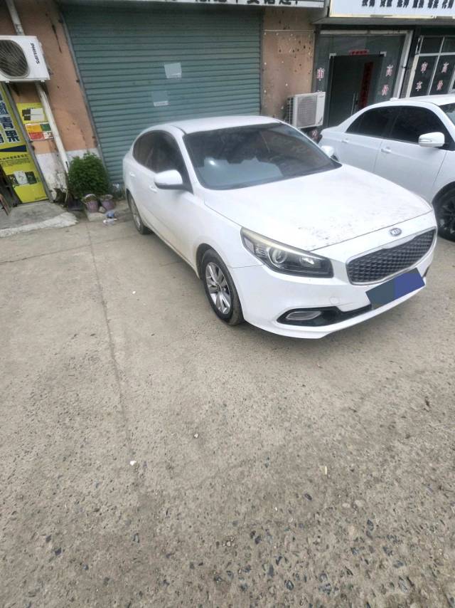 Kia K 4 Model Year 1.8L Manual GL