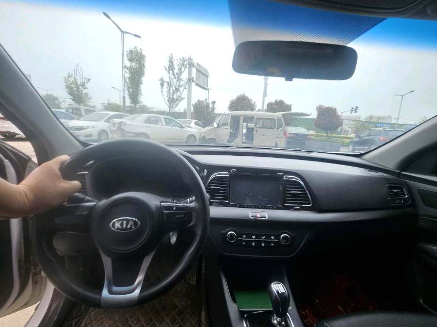 Kia K 4 Model Year 1.8L Manual GL