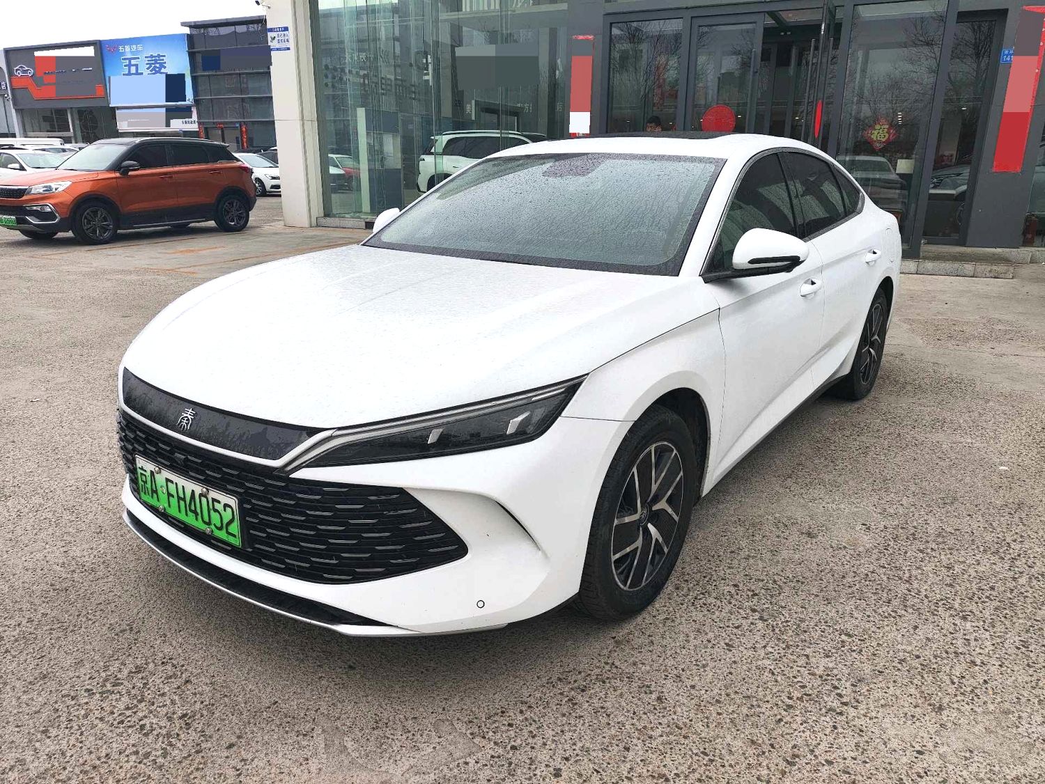 BYD L (Liter) DM i 120KM Advanced