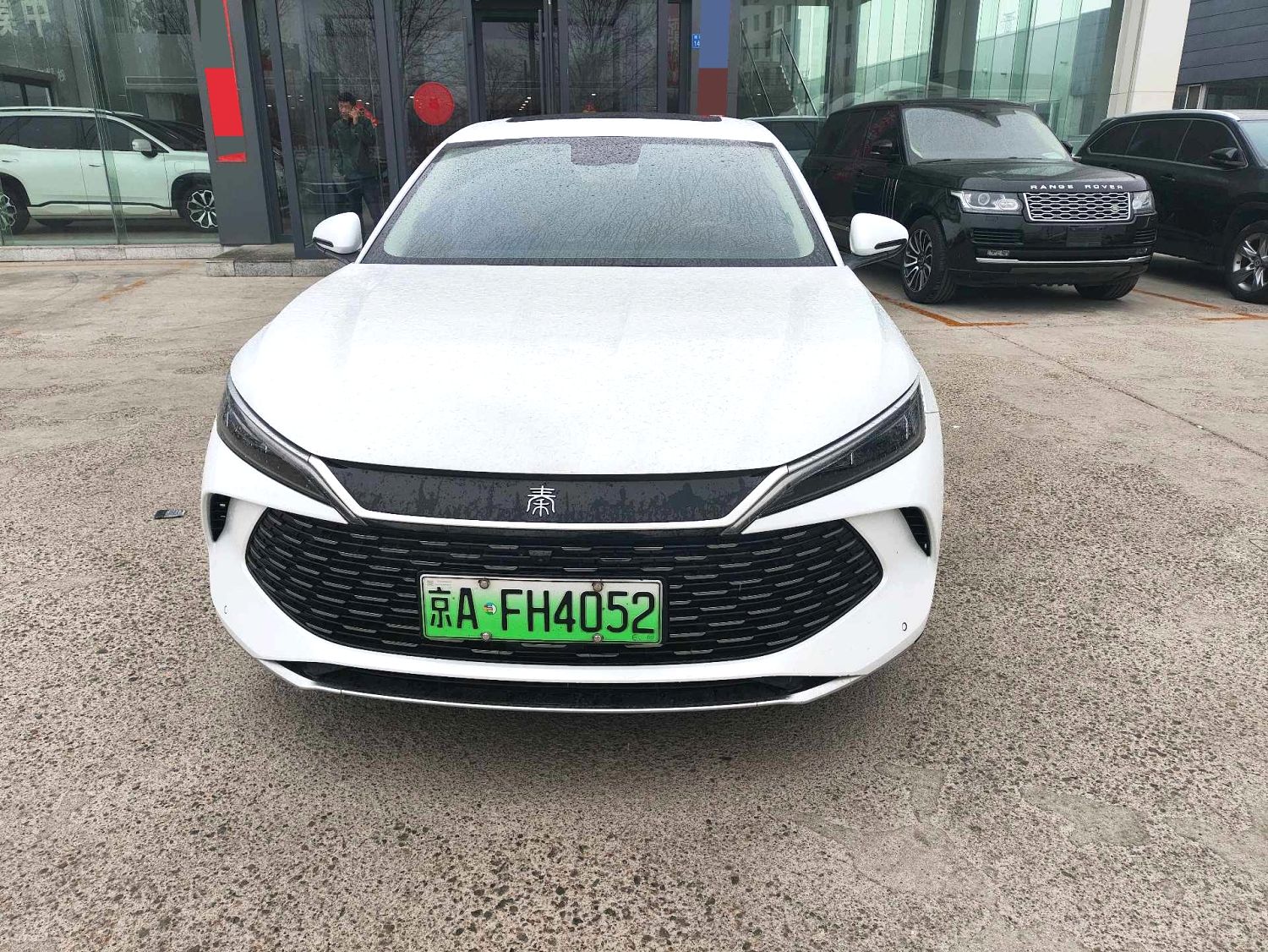 BYD L (Liter) DM i 120KM Advanced