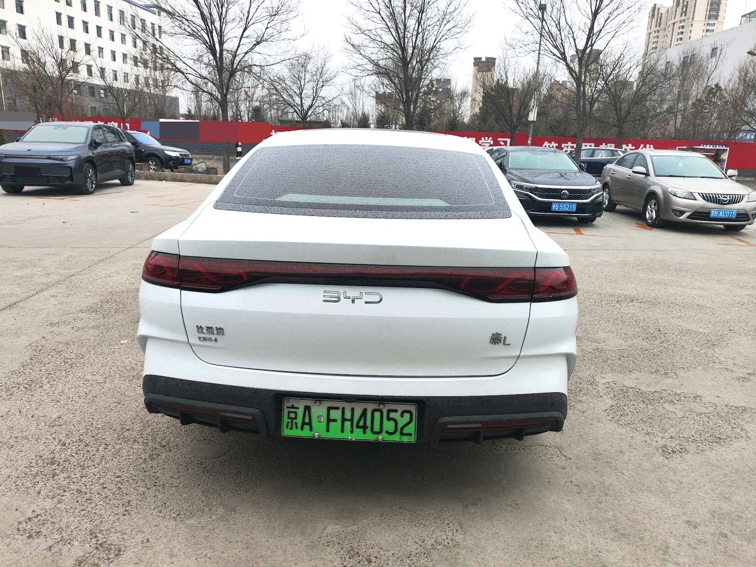 BYD L (Liter) DM i 120KM Advanced