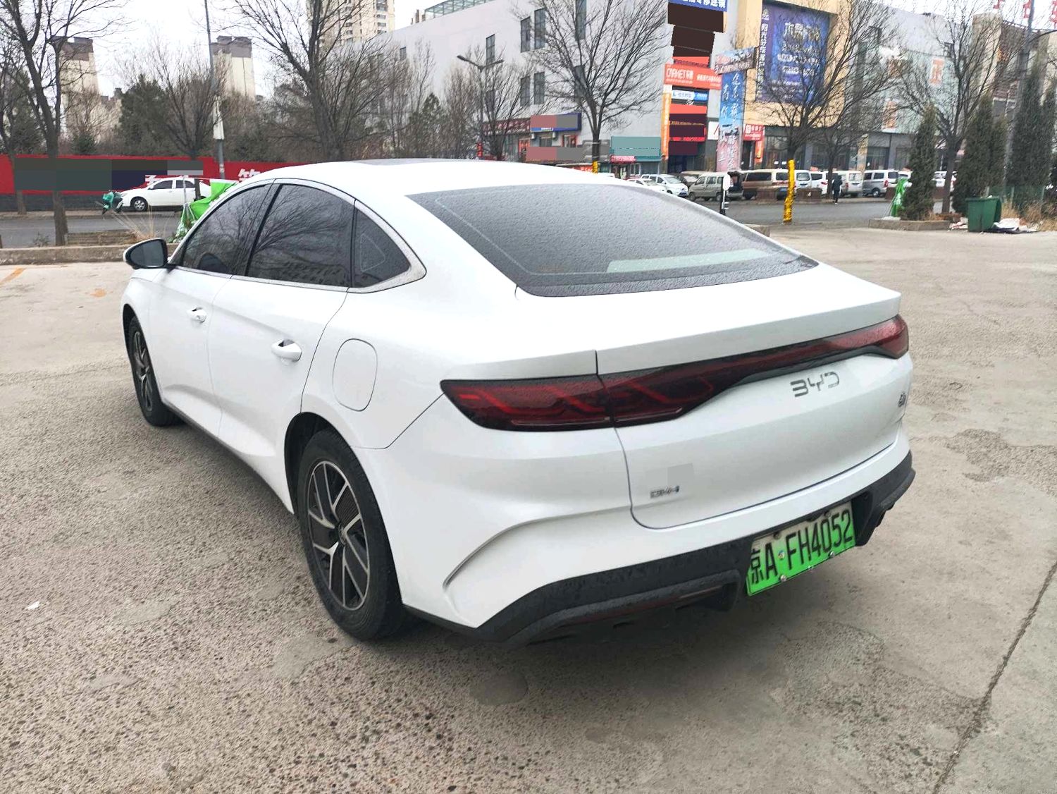 BYD L (Liter) DM i 120KM Advanced