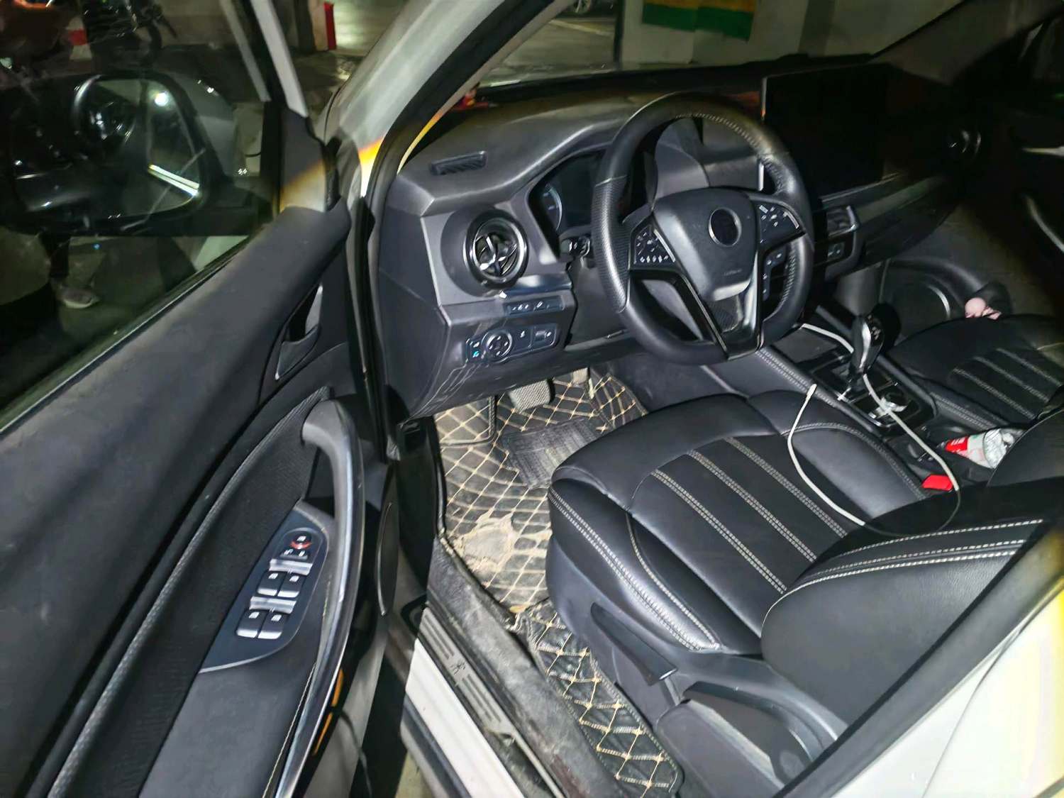 宋 Model Year 1.5TI 自动智联越耀型