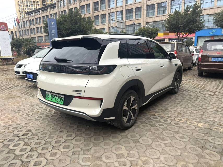 BYD 05 Electric Vehicle 520KM