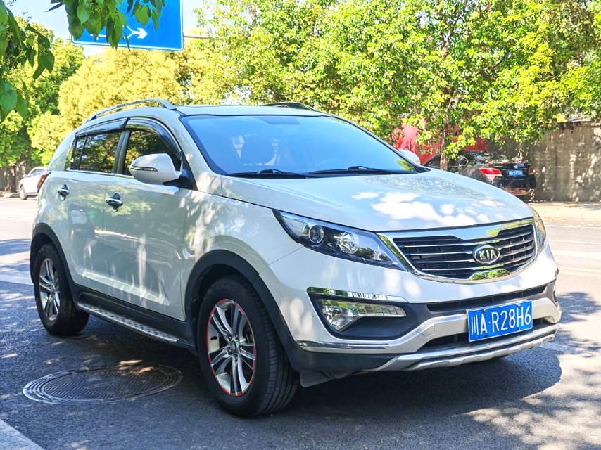 智跑 Model Year 2.0L 自动两驱版 GL