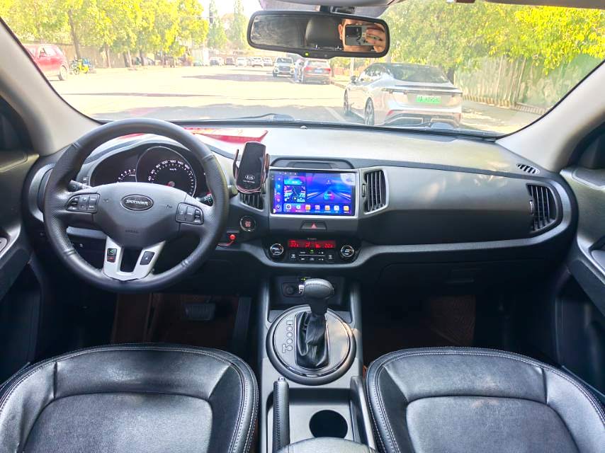 智跑 Model Year 2.0L 自动两驱版 GL