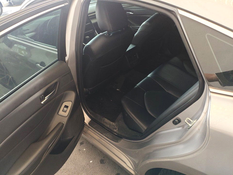Toyota Avalon 2.0L