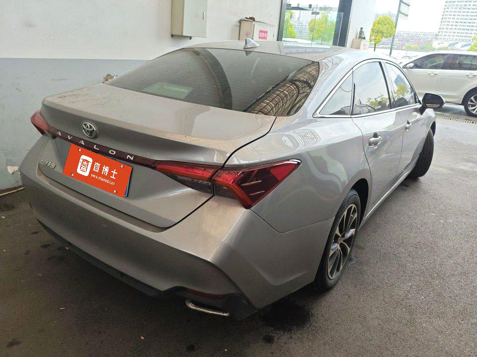 Toyota Avalon 2.0L
