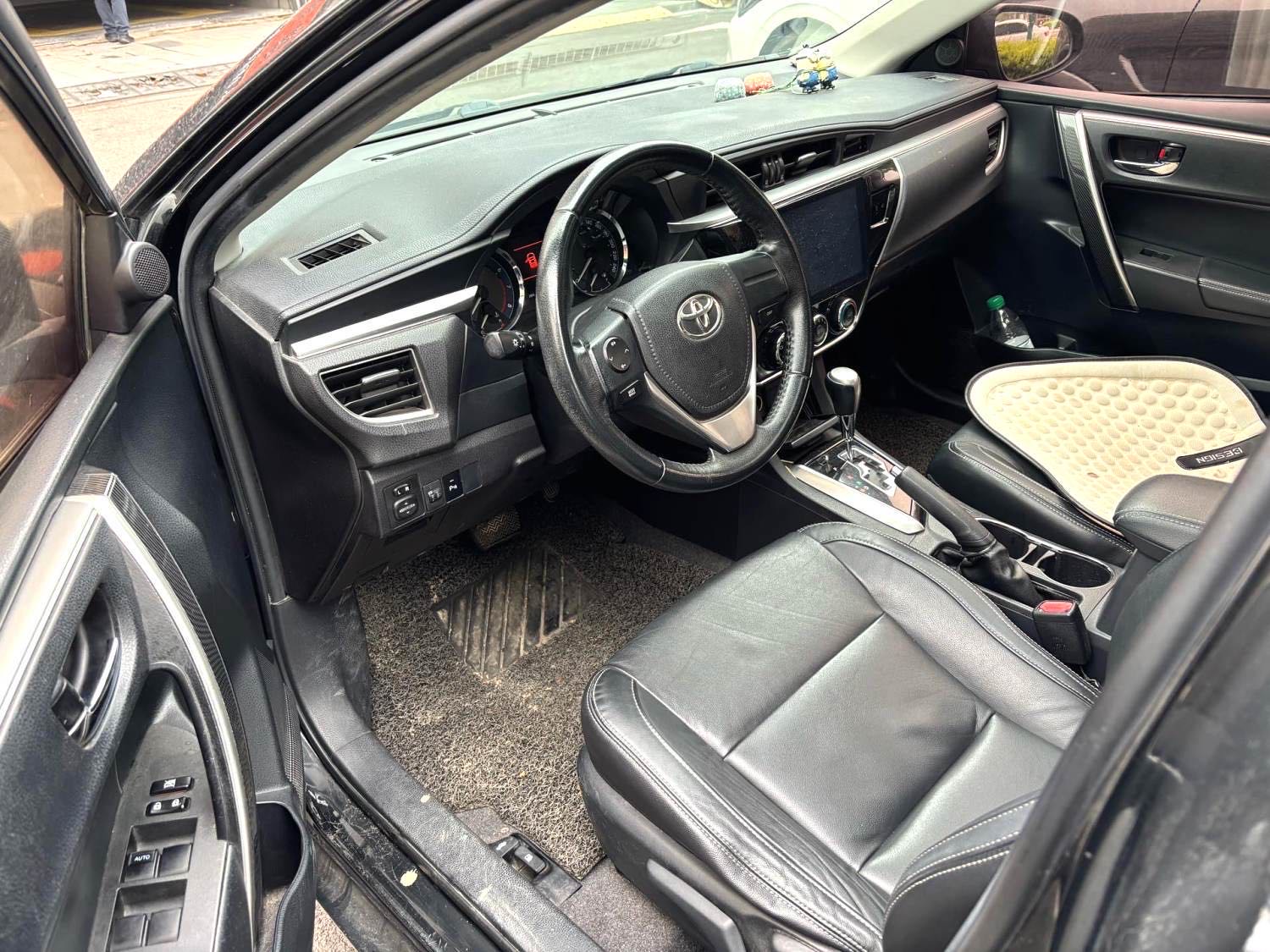 卡罗拉 Model Year 1.6L CVT GL i 炫酷版