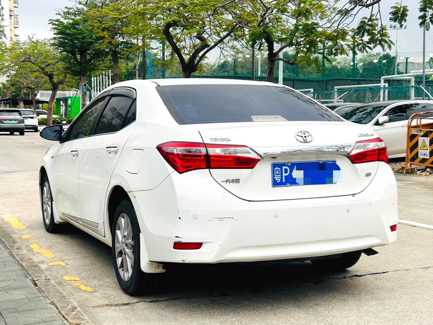 卡罗拉 Model Year 1.8L CVT GLX i