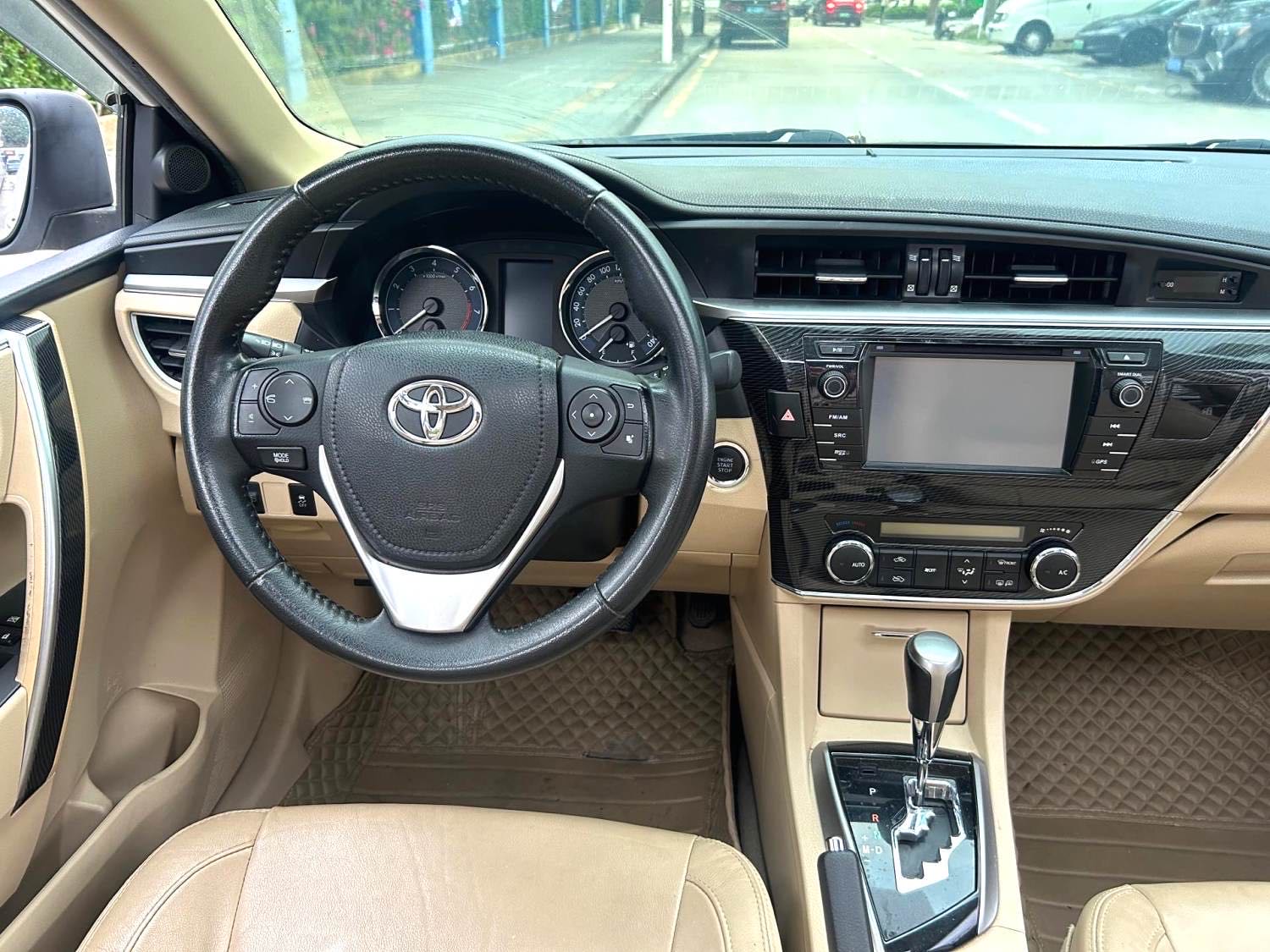 卡罗拉 Model Year 1.8L CVT GLX i