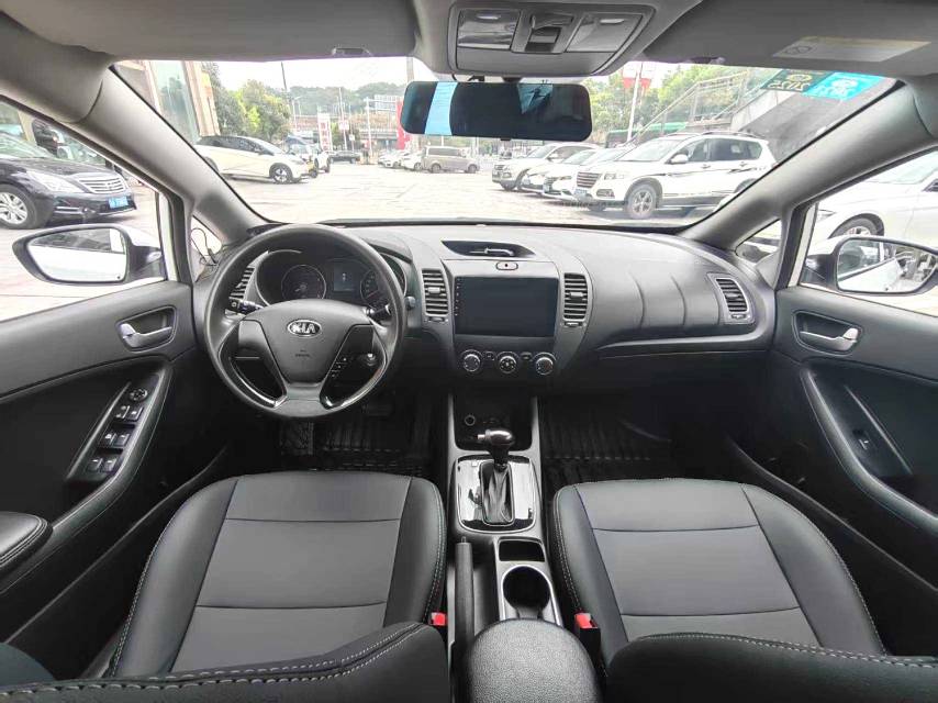 Kia K 3 Model Year 1.6L Automatic 15 周年特别版 GLS