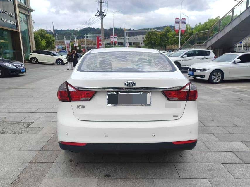 Kia K 3 Model Year 1.6L Automatic 15 周年特别版 GLS