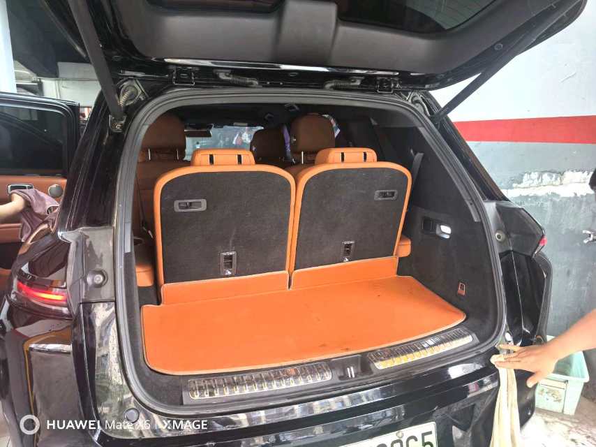 Li Auto L (Liter) 8 Pro