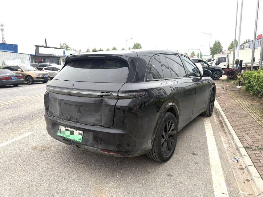 Li Auto L (Liter) 7 Air