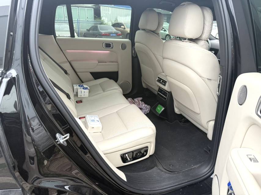 Li Auto L (Liter) 7 Air