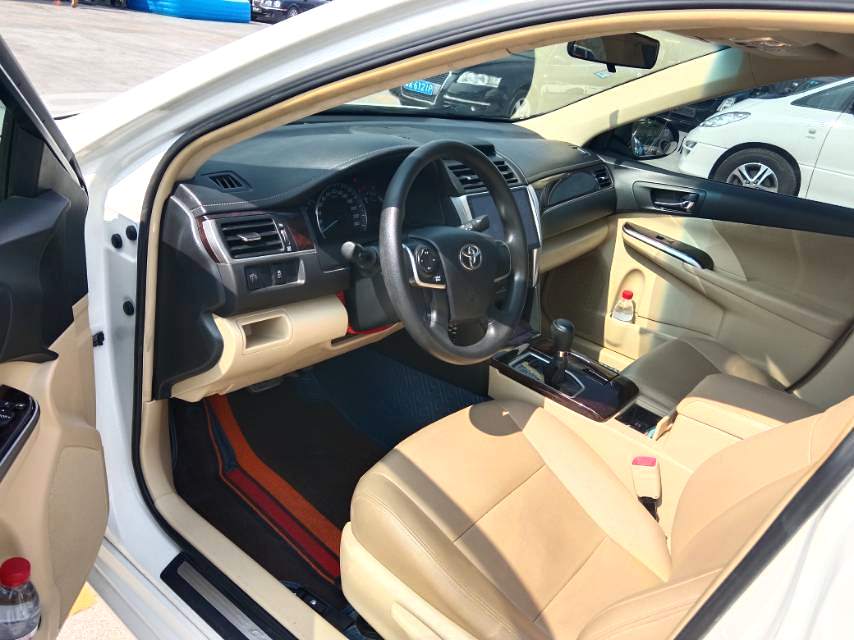 Toyota Camry 2.0E Elite