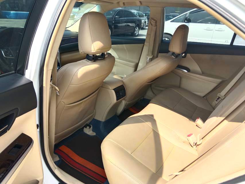 Toyota Camry 2.0E Elite