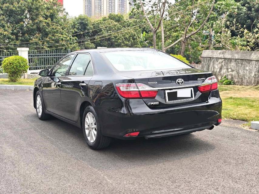 凯美瑞 Model Year 2.0E 十周年纪念精英版