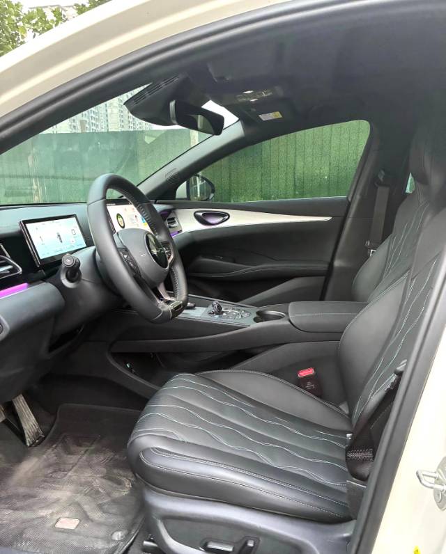海豹 06 New Energy Model Year DM i 120KM Flagship