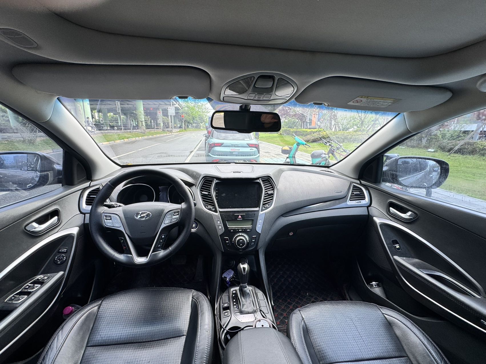 胜达 Model Year 2.4L 自动两驱智能型