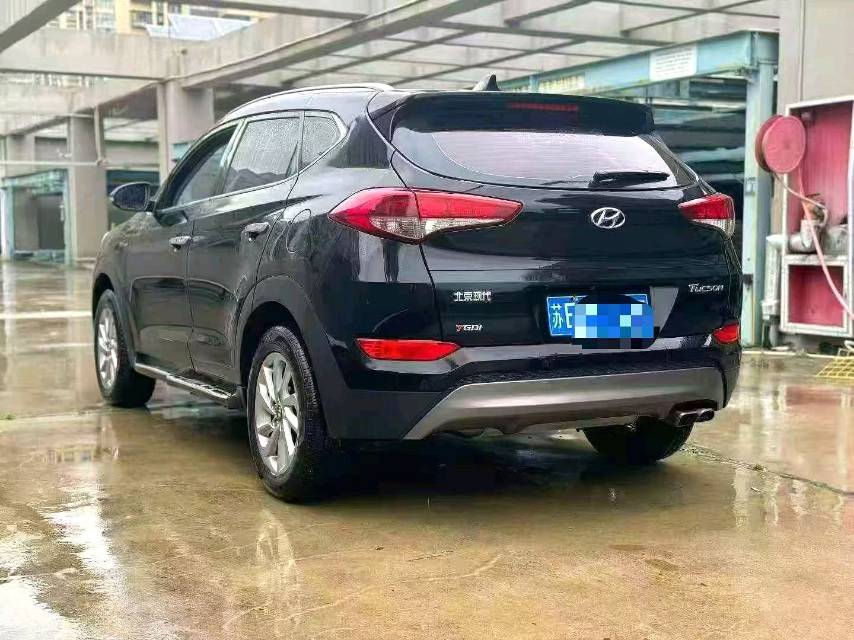 途胜 Model Year 1.6T 双离合两驱 15 周年特别版