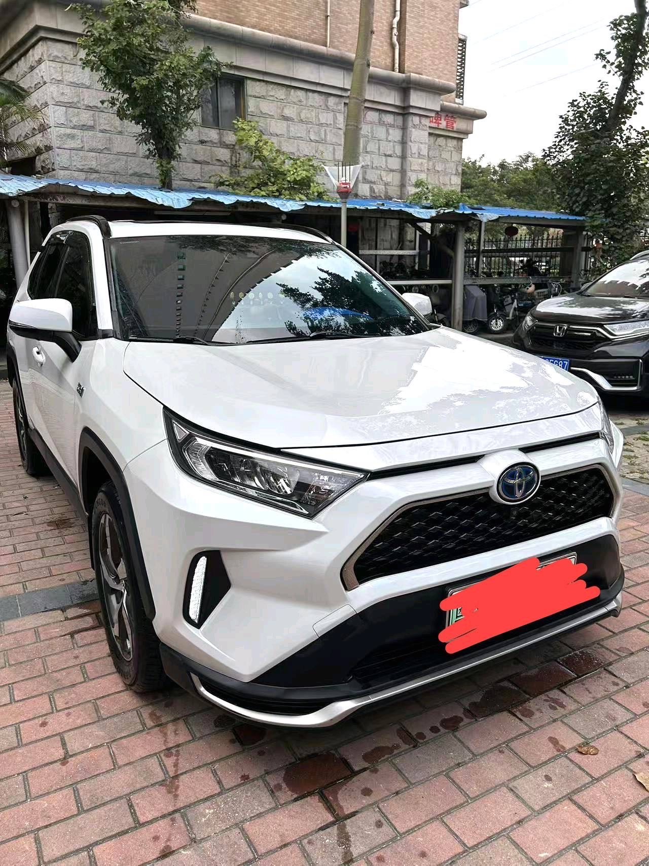 RAV 4 荣放双擎 E Model Year 2.5L 两驱精英 Pro