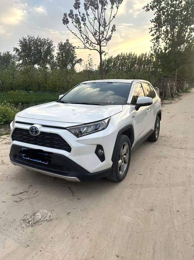 Toyota RAV 4 Hybrid 2.5L E CVT 2WDElite
