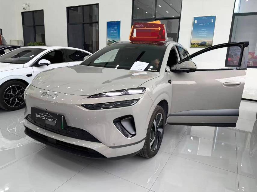 BYD 06 — электромобиль на альтернативном топливе, версия 605 Pro